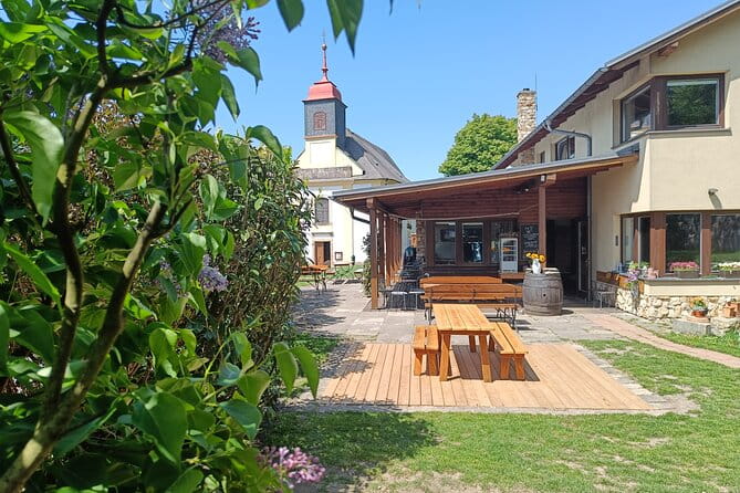 Explore The Elbe Sandstone Mountains in Czech Republic - The Experience of the Elbe River and Natural Beauty