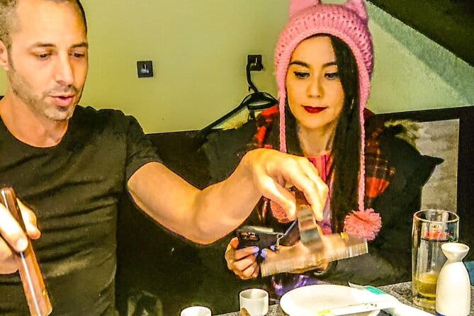 Explore the Hidden Local Bars in Shinjuku - 3.5 Hours - Navigating the Hidden Bars