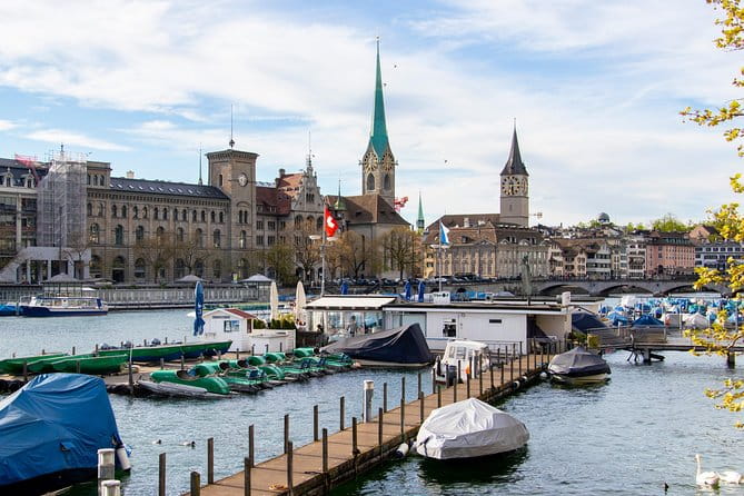 Explore the Instaworthy Spots of Zurich with a Local - A Friendly Walk Through Zurich’s Photogenic Corners