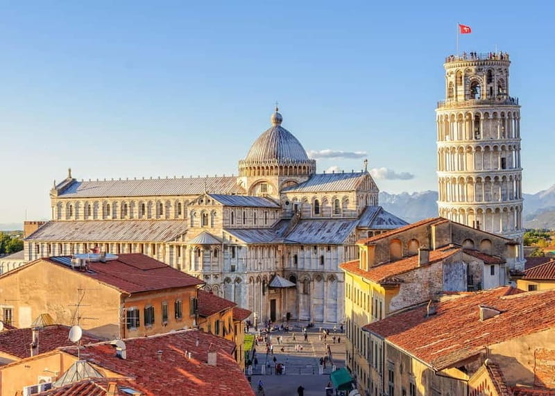 Explore Tuscany: Pisa, San Gimignano & Siena in One Tour - Entering the Heart of Tuscany: Pisa’s Field of Miracles