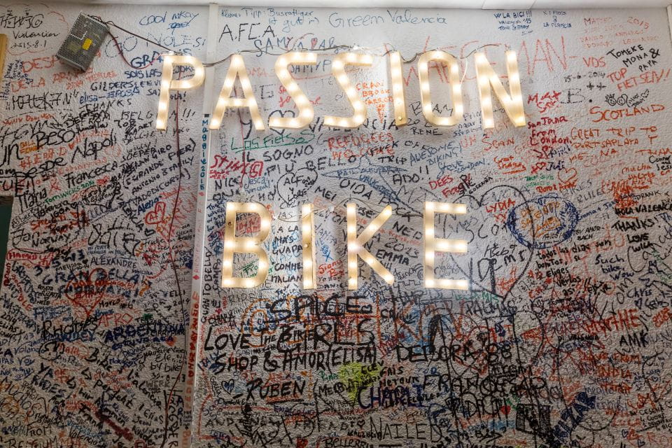 Explore Valencia by Night: 2-Hour Night Bike Tour - Tour Route