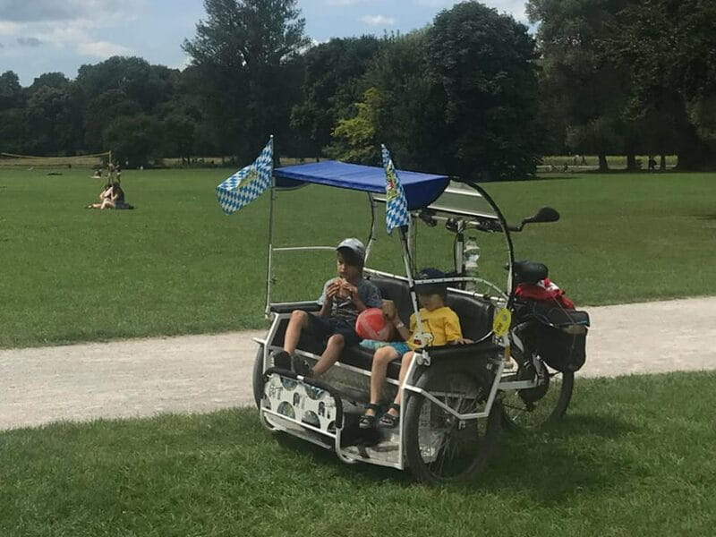 Exploring Munich by Pedicab: Premium Two Hour Tour - Key points / Takeaways