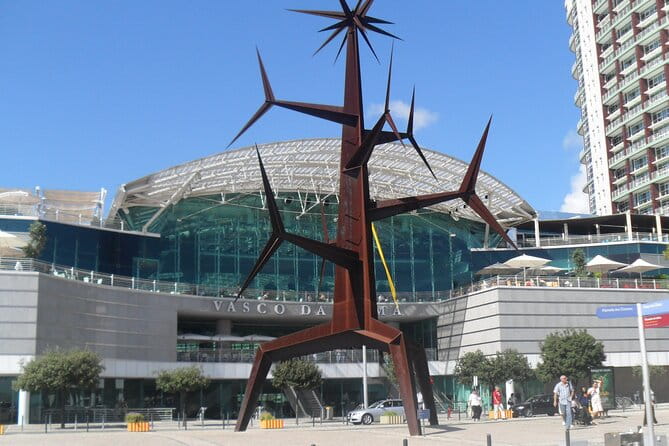 EXPO 98 walking tour with cable car trip - Who is This Tour Best For?