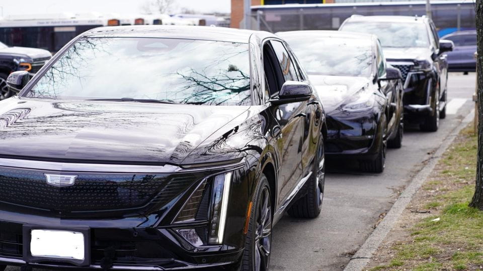 Express Limo Inc. - Route and Navigation