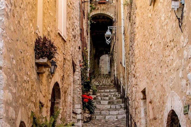 Eze, Saint-Paul-de-Vence & Monaco Private Full-Day Tour - Roman History and Breathtaking Views from La Turbie