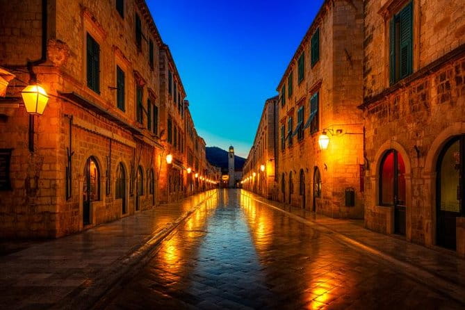 Fabulous Dubrovnik Private Walking Tour - Who Should Consider This Tour?
