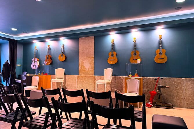 Fado Show at St. Benedict's Station and Port Wine - A Detailed Look at the Fado Show Experience in Porto