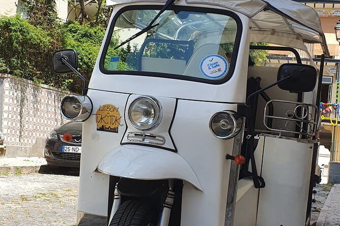 Fado TukTuk Tour 120 mins (Max 6 people) - The Charm of the Electric TukTuk