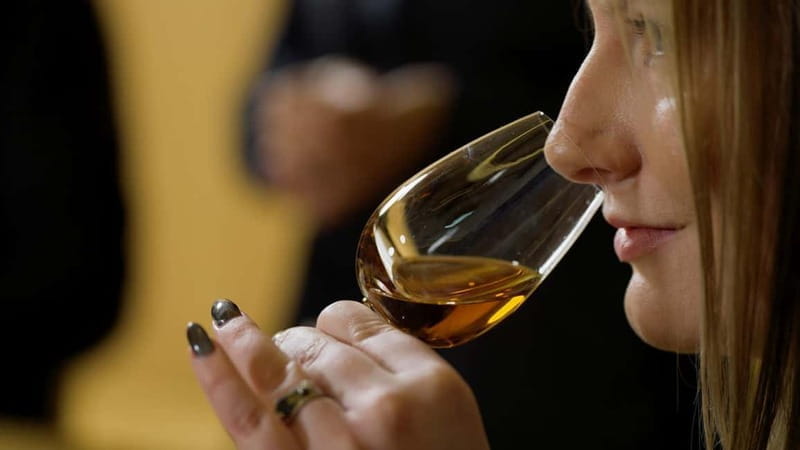 Falkirk: Create your own Malt Whisky at Rosebank Distillery - Key points / Takeaways