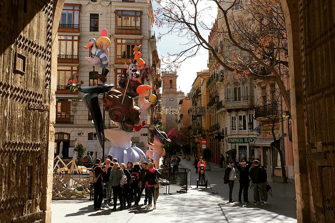 Fallas tour 2025 - Exploring the Main Monuments of Fallas