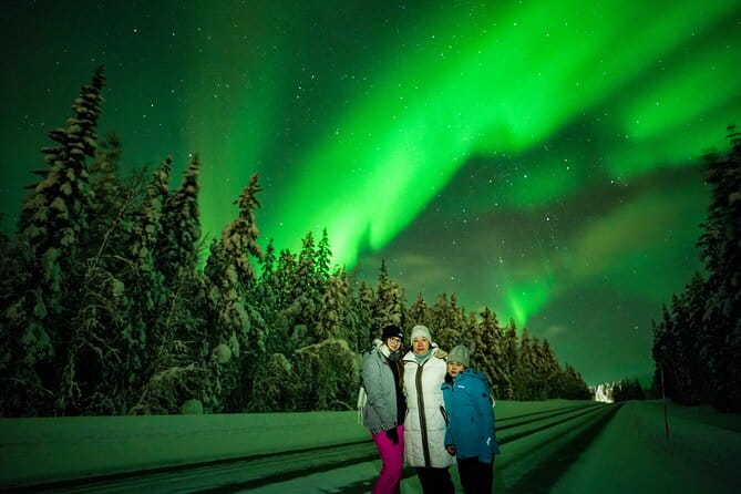 Family-Friendly: Northern Lights Adventure from Rovaniemi - Key Points