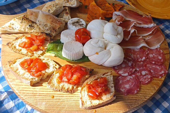 Farm Tour With Cheese & Pizza Experience, Wine & Limoncello Tasting - Guided Farm Tour