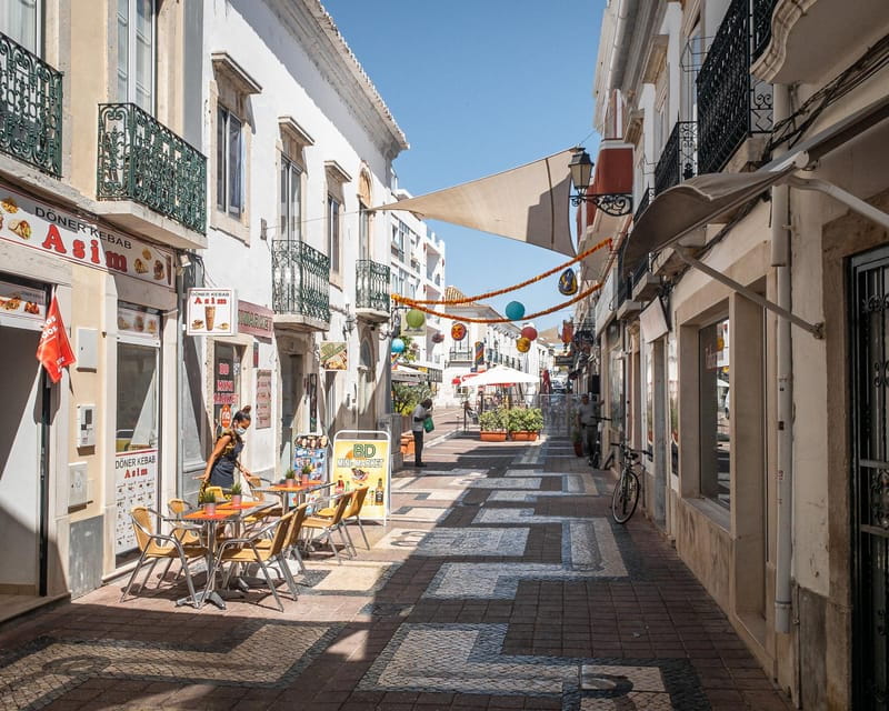 Faro: Flexible Walking Tour in Historic Center - Discover Faro’s Old Town and Its Ancient Walls