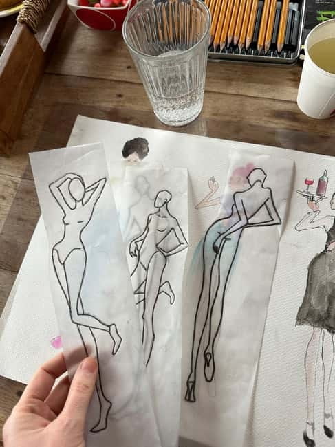 Fashion Design Workshop & Brunch on a Seine River Boat Paris - FAQ