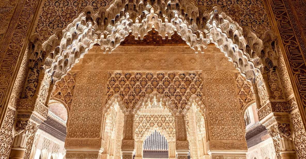 Fast-Track Alhambra & Nasrid Palaces Guided Tour - Tour Inclusions