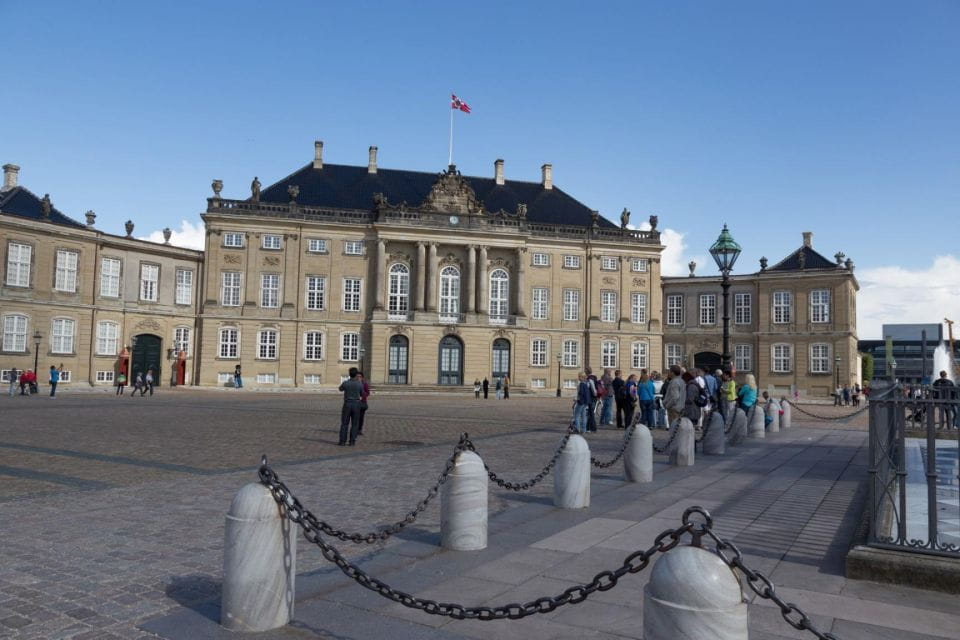 Fast-Track Amalienborg Palace Museum Copenhagen Private Tour - Logistics and Meeting Point