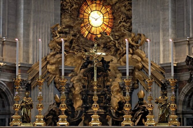 Fast Track Entry Tickets To Vatican Museum And Sistine Chapel - Entering the Vatican Museums: The Treasure Trove of Art