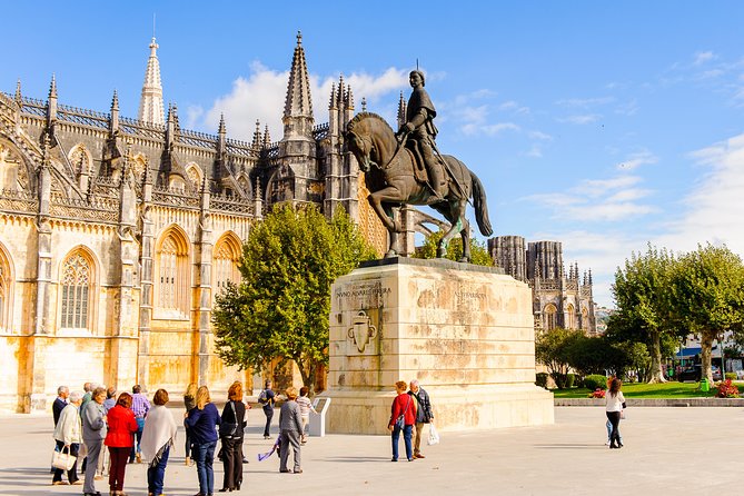 Fatima, Batalha, Nazare, Obidos Full-Day Group Tour From Lisbon - Cruise Ship Passengers Welcome