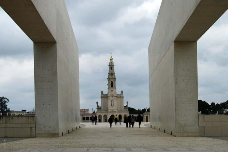 Fátima + Batalha Tour  Culture and History Departing from Porto - A Day of Faith, History, and Stunning Architecture – The Fátima + Batalha Tour from Porto