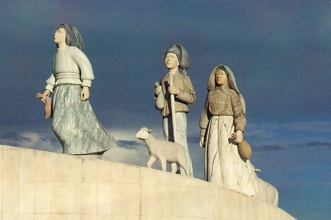 Fatima e Tomar Full Day Private Tour from Lisbon - The Sum Up: Who Will Love This Experience?