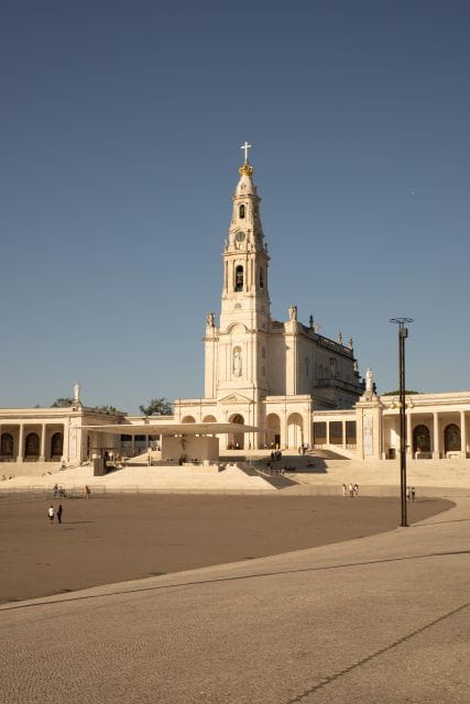 Fatima Full-Day *Private Tours* - Fatima to Nazare