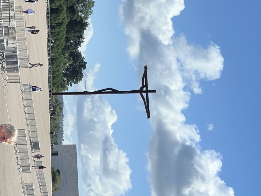 Fatima, Nazare & Obidos: Full-day Trip and Private Transport - Nazares Surfer Wall Museum