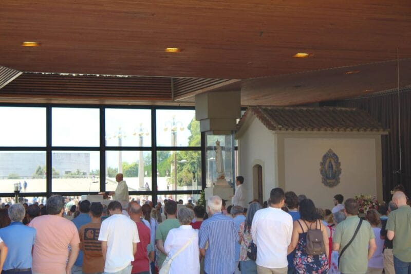 Fátima: Sanctuary and Aljustrel Village, Private Guided Tour - Exploring Fátima’s Spiritual Heart in Depth