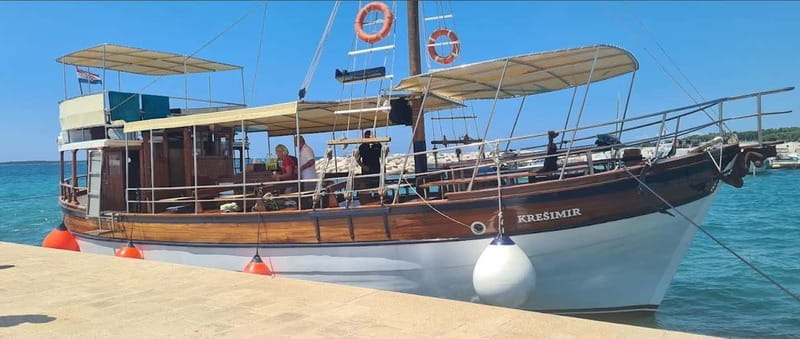 Fazana: Dolphin Finder in Brijuni islands Safari with Dinner - FAQ