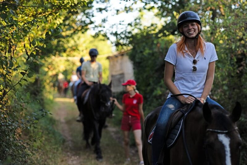 Fazana: Sunset 1-hour Horse Riding in Nature with Guide - Key Points / Takeaways