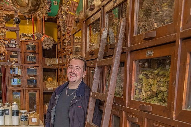 Feast on Athens: LGBTQ+ Walking Food Tour - Why This Tour Works Well