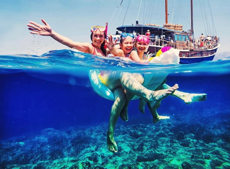 Fernandes Cruise to Blue Lagoon in Comino and Gozo (VTT) - Exploring the Fernandes Cruise to Blue Lagoon in Comino and Gozo