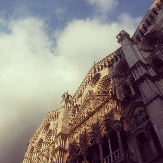 Ferrara: 2-Hour City Center Walking Tour - Discovering Ferrara: A Deep Dive into the Renaissance City