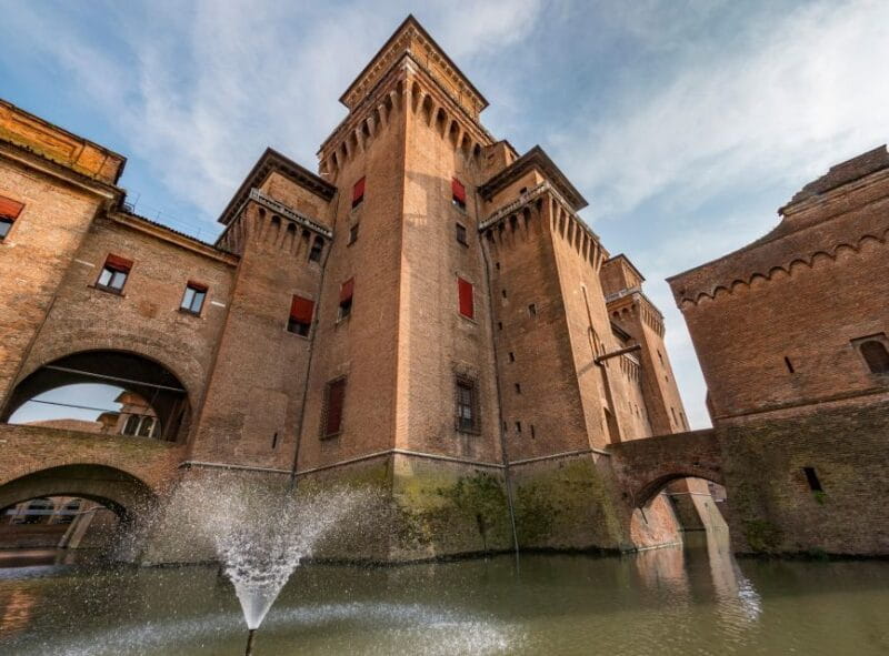 Ferrara: Estense Castle Guided Tour - Key Points / Takeaways
