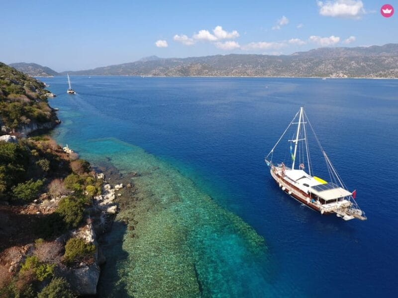 Fethiye: 12 Islands Boat Tour with Lunch and Hotel Pickup - Who Is This Tour Best For?