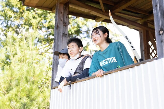 Field Archery Experience in Hiroshima, Japan - Included Equipment