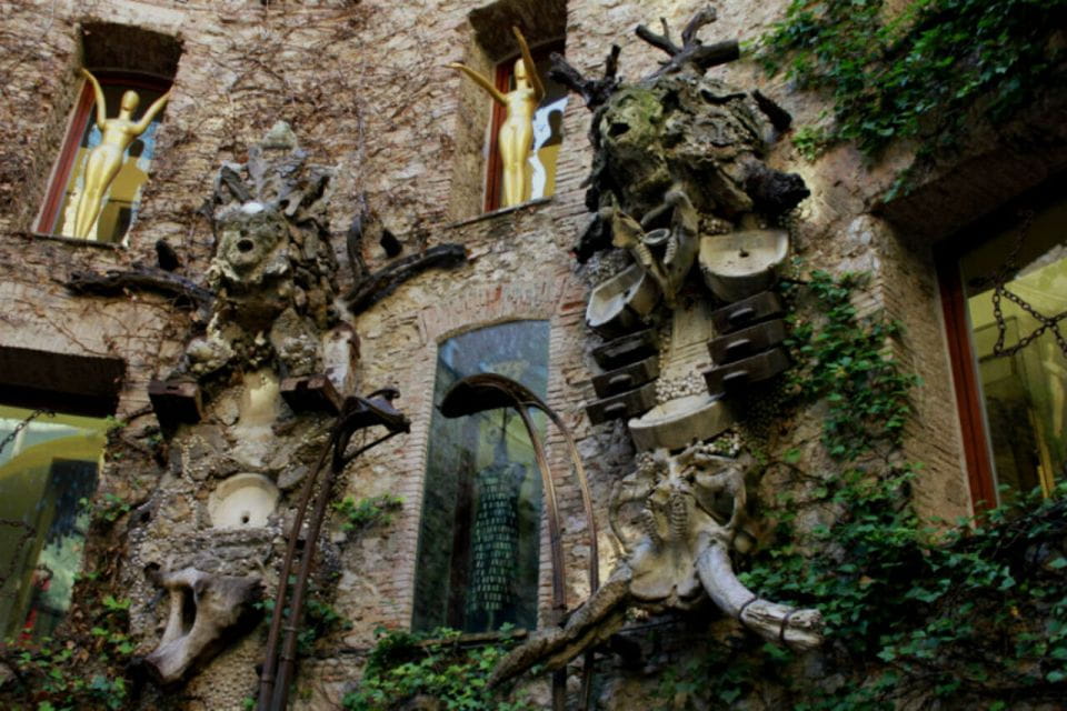 Figueres: Dalí Theater-Museum Guided Tour - Museum Highlights