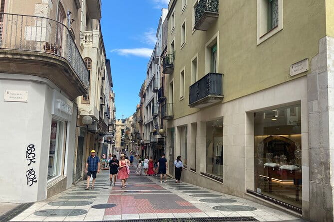 Figueres Walking Tour with Guided Visit to the Dalí Museum - Final Thoughts: Is It Worth It?