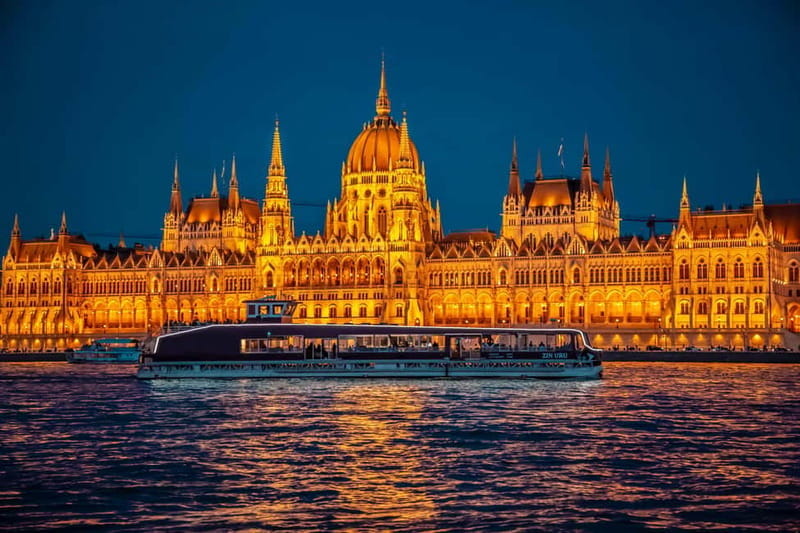 Fireworks Sightseeing Cruise with 1 Drink - Key points / Takeaways