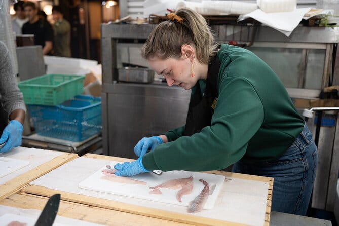 Fish Cutting Workshop in Kyoto Japan - Location and Meeting Point
