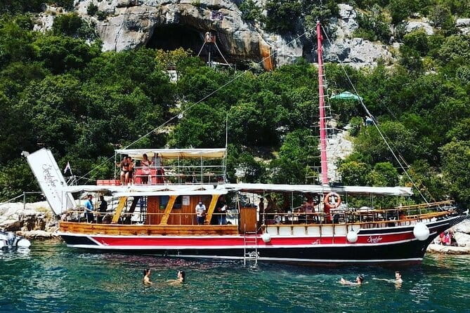 Fish Picnic excursion on Kristofor boat - Frequently Asked Questions