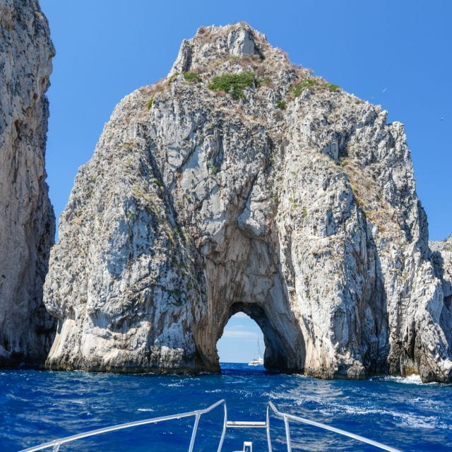 Fishing Tour in Capri from Sorrento with lunch on board - How the Experience Unfolds