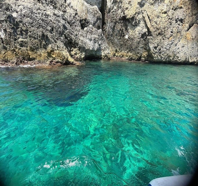 Fishing tour with midwater bolentino or rod technique. - FAQ