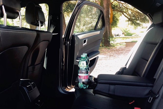 Fiumicino Airport (FCO) to Rome - Private Arrival Transfer - Vehicle and Transportation Details