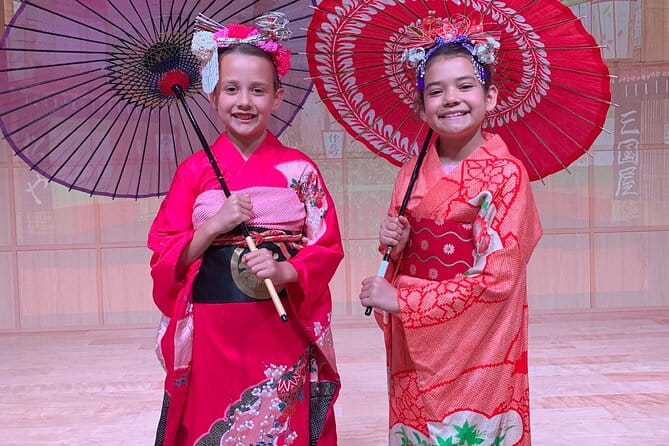 Five Must-try Japanese Cultural Experiences Combo in Tokyo - Kimono Wearing and Cosplay