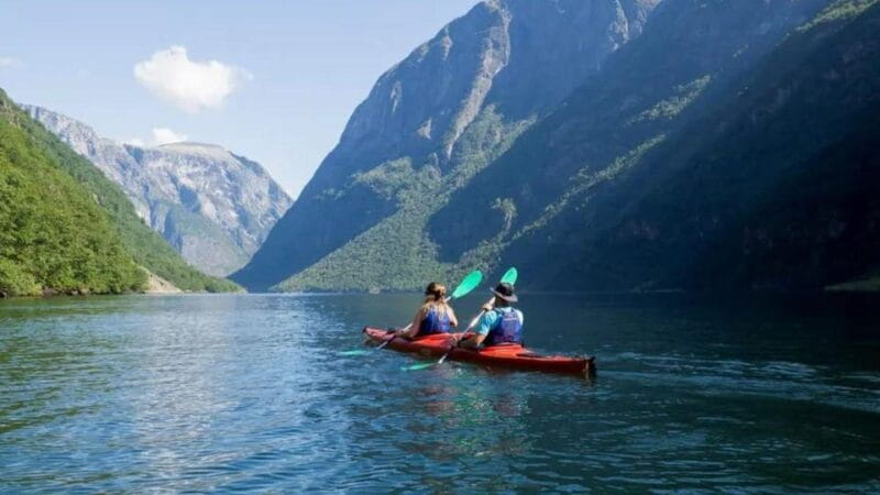 Fjord kayak - Hardangerfjord, Granvin - Unique Features of Granvinfjord