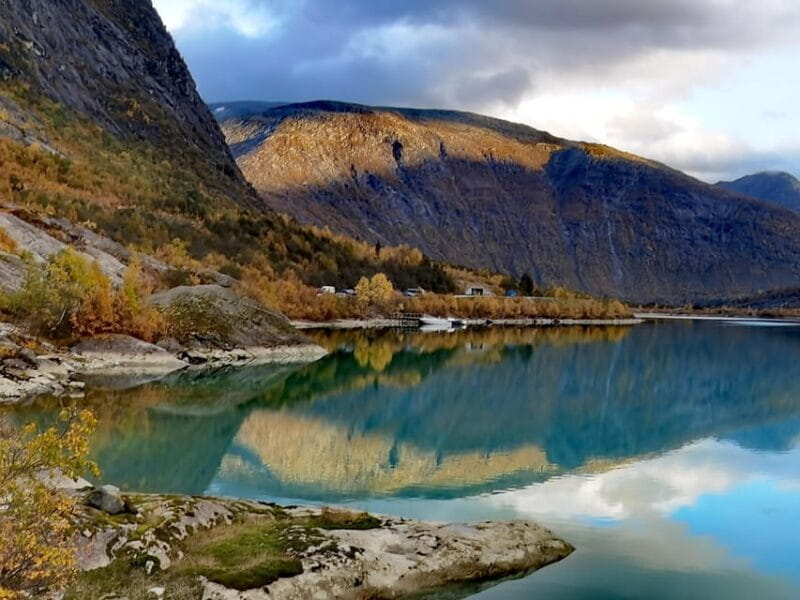 Flåm Flexible Tour with Stegastein, cruise and train include - Voss and Tvindefossen Waterfall: First Highlights