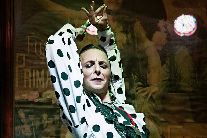 Flamenco Show in Seville at Bar and Tapas - Transportation