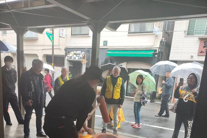 Flavors Of The Past: Yanaka Walking Family Food Tour With Guide - Meet Your Professional Guide