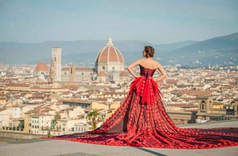 Florence: A photoshoot in luxurious dresses - An Inside Look at a Luxurious Florence Photoshoot