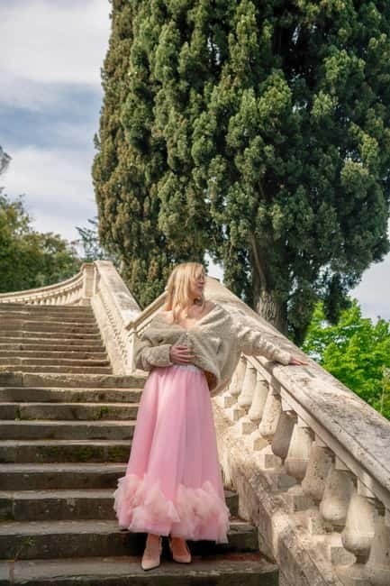 Florence: A photoshoot in luxurious dresses - Who Should Consider This Experience?